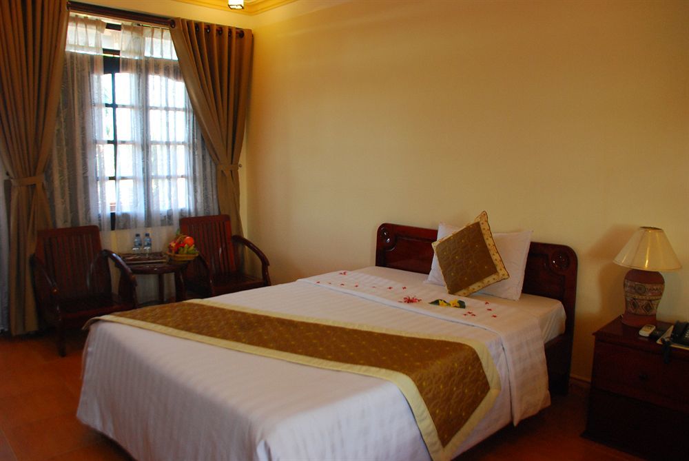 Pho Hoi Riverside Resort Хой Ан Екстериор снимка